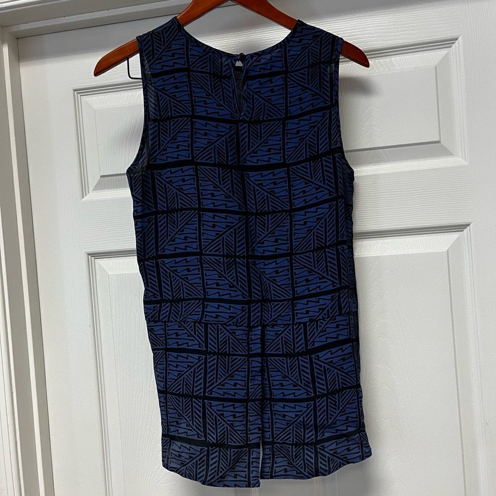 Lucky Brand Blue & Black Print Split Back Tank Blouse sz S